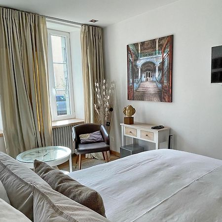 Le Cinquante Quatre Apartment Perroy Exterior photo