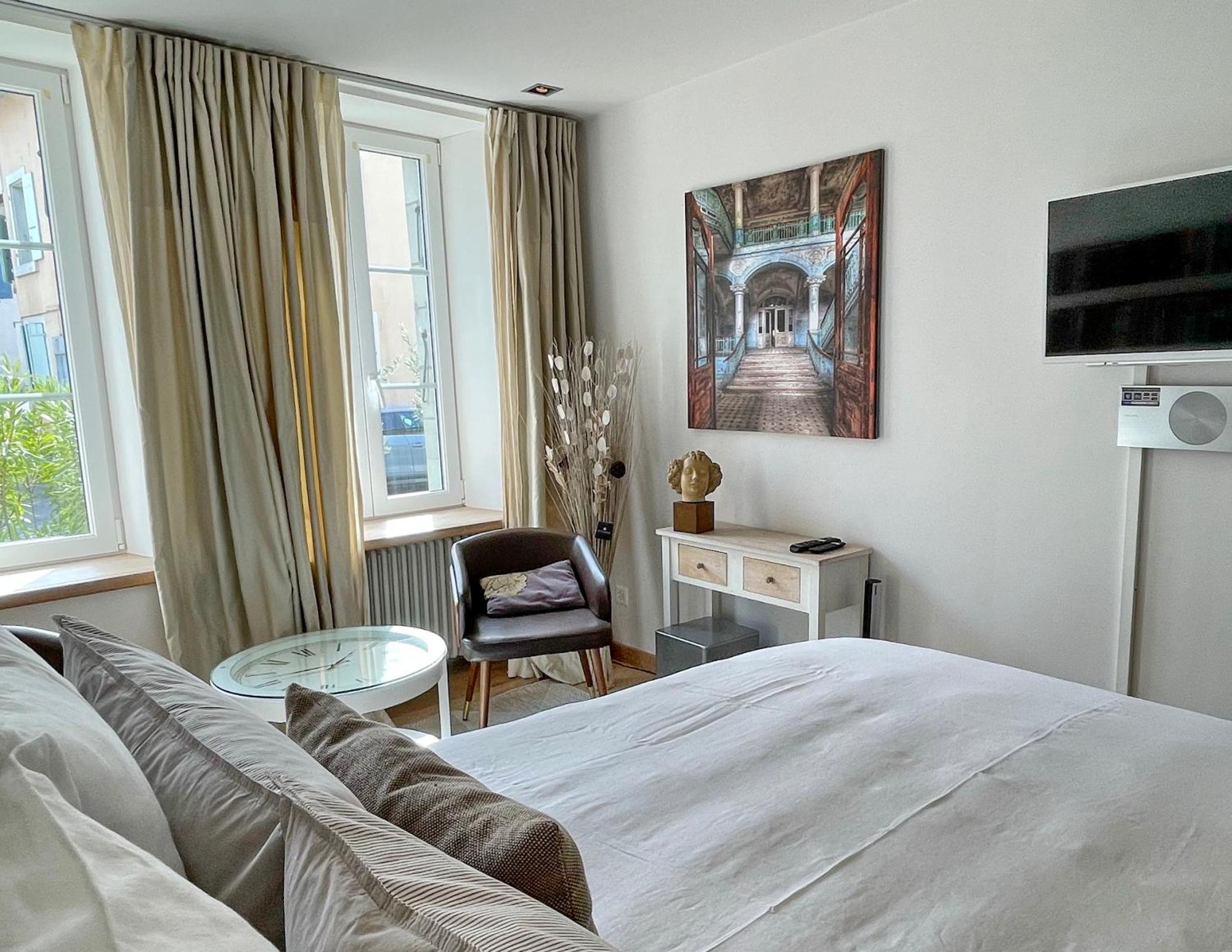 Le Cinquante Quatre Apartment Perroy Exterior photo
